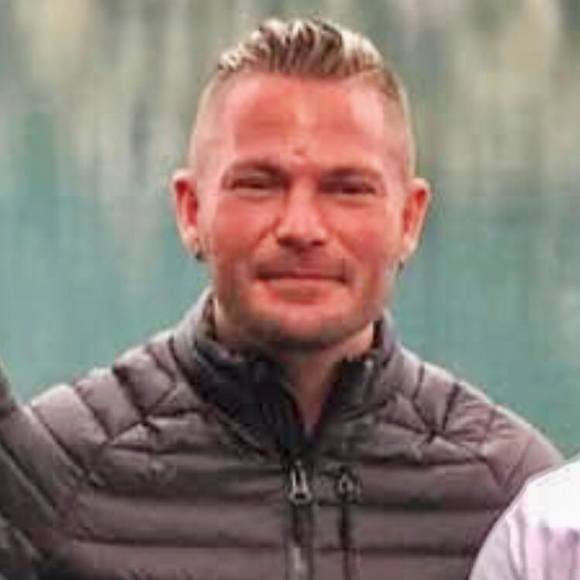 Meet your Posher, Steve - Picture 1 of 1